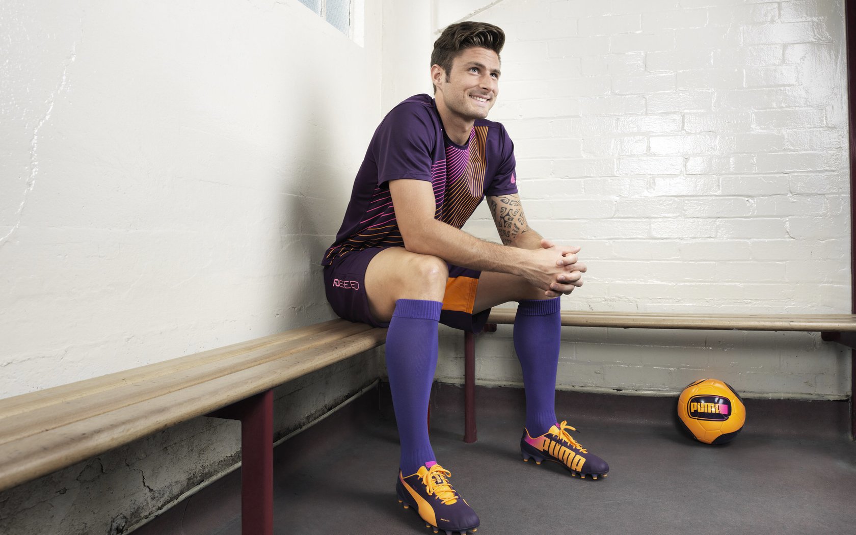 乐鱼体育平台官网-五大联赛裁判执法风格是否决定比赛节奏方向，赛事裁判都来自哪里